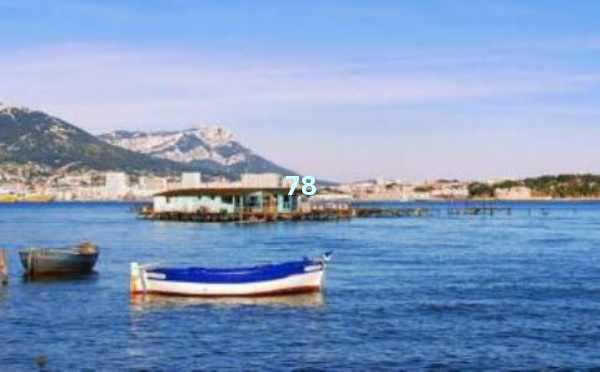 AI写作生成器网址推荐：轻松提升写作效率的必备工具